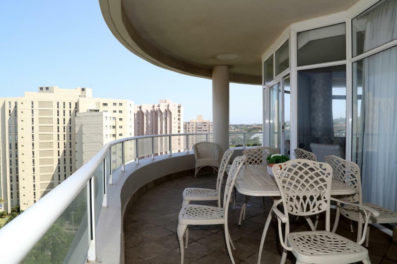 603 Oyster Schelles - By Stay In Umhlanga Durban Kültér fotó